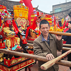 スリープウォーキング・チャイナ　07　 中国の奇祭、春の死神パン祭り　 写真・文：無常くん（副書記）