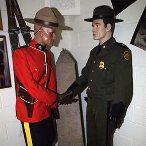Back in the ROADSIDE USA　21　The US Border Patrol Museum, El Paso, TX