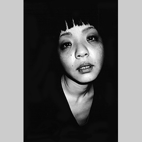 狂女の日常――YOSHI YUBAI写真展『URI』